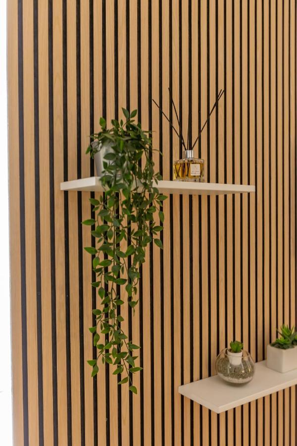 Apartamento Imperium House - Con Giardino Privato, 3 Minuti Da Metro Piazza Bologna, A-c, *